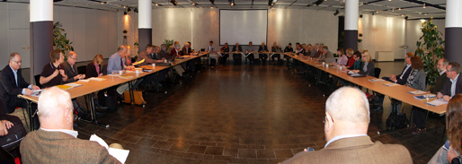 Offentligt sammanträde med Samråds- och MKB-grupp Forsmark, Östhammar och MKB-forum Oskarshamn på Arlanda 6 oktober 2008